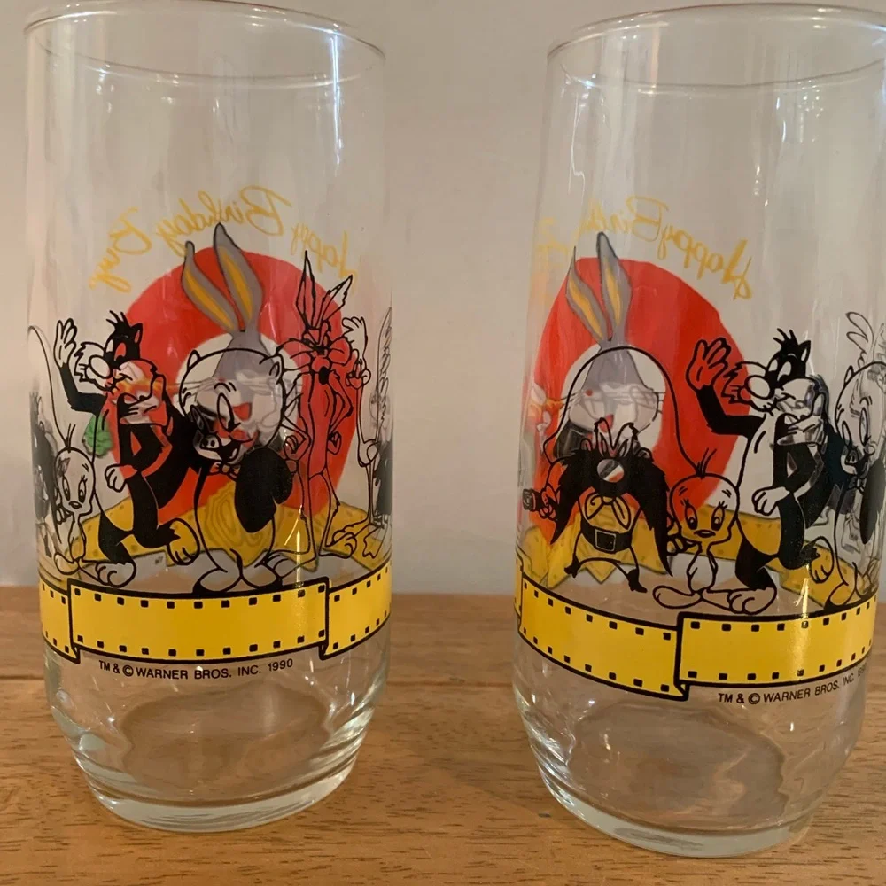 Warner Bros. Looney Tunes Happy Birthday Bugs Bunny Set Of Two Glasses 1990